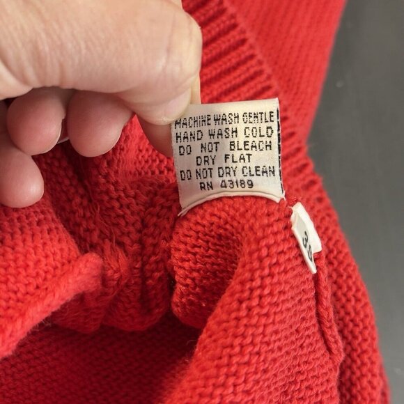 Vintage Talbots Susan Bristol Red Cotton Button Up Cardigan Floral Embroidered - Picture 13 of 14